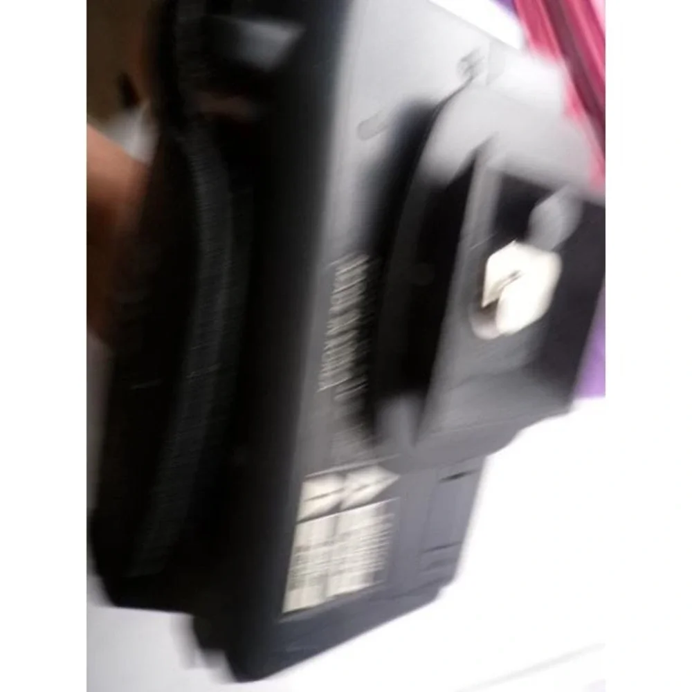Samsung SCW71 Hi8 8mm Camcorder 400x Digital Zoom Vintage Video Camera UNTESTED